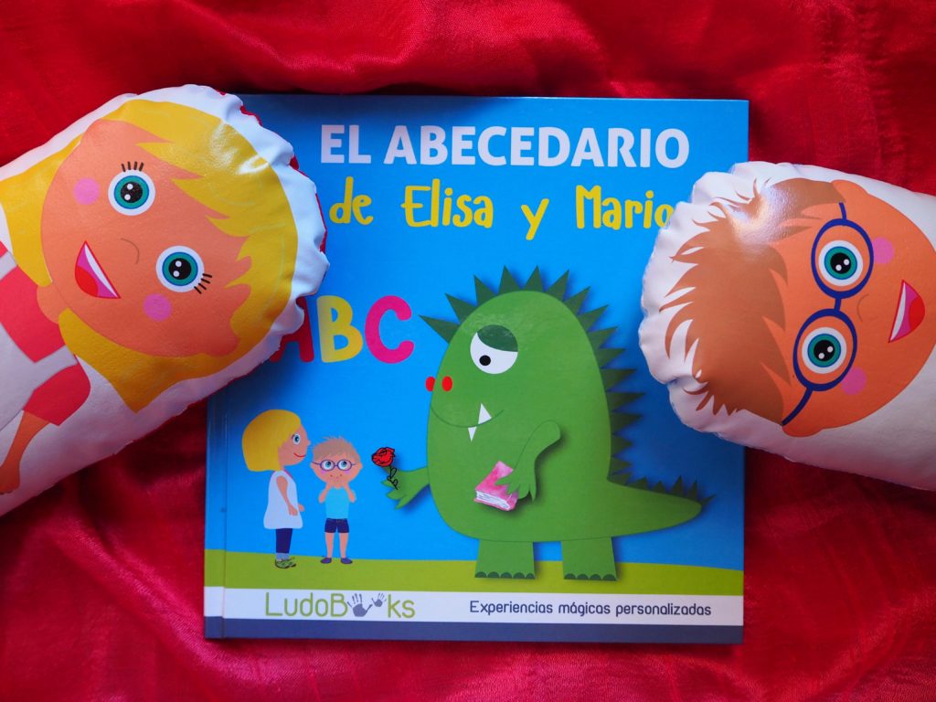 Cuento personalizado con dos personajes ejemplo 1